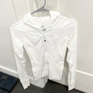 Lululemon In Flux Jacket, NEW WITH TAGS! size S, White
